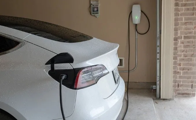 Slide of Absolute Lighting & Electric