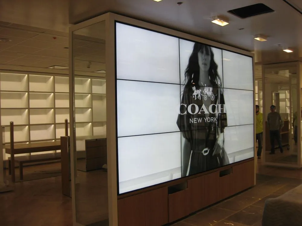 Affordable electrician providing outlet and switch repair in , 