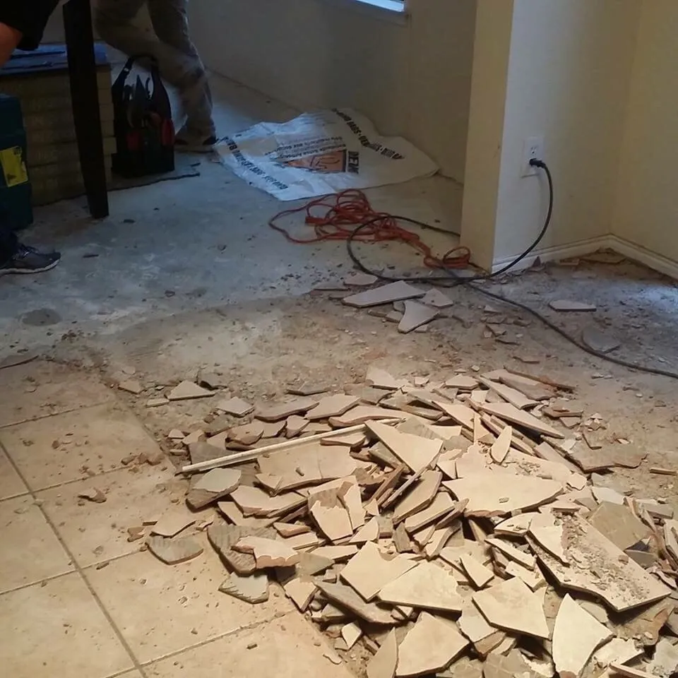 Professional circuit breaker repair service in ,  - AB&T Contracting Group