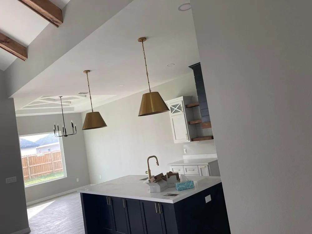 Slide of Abundiz Electrician