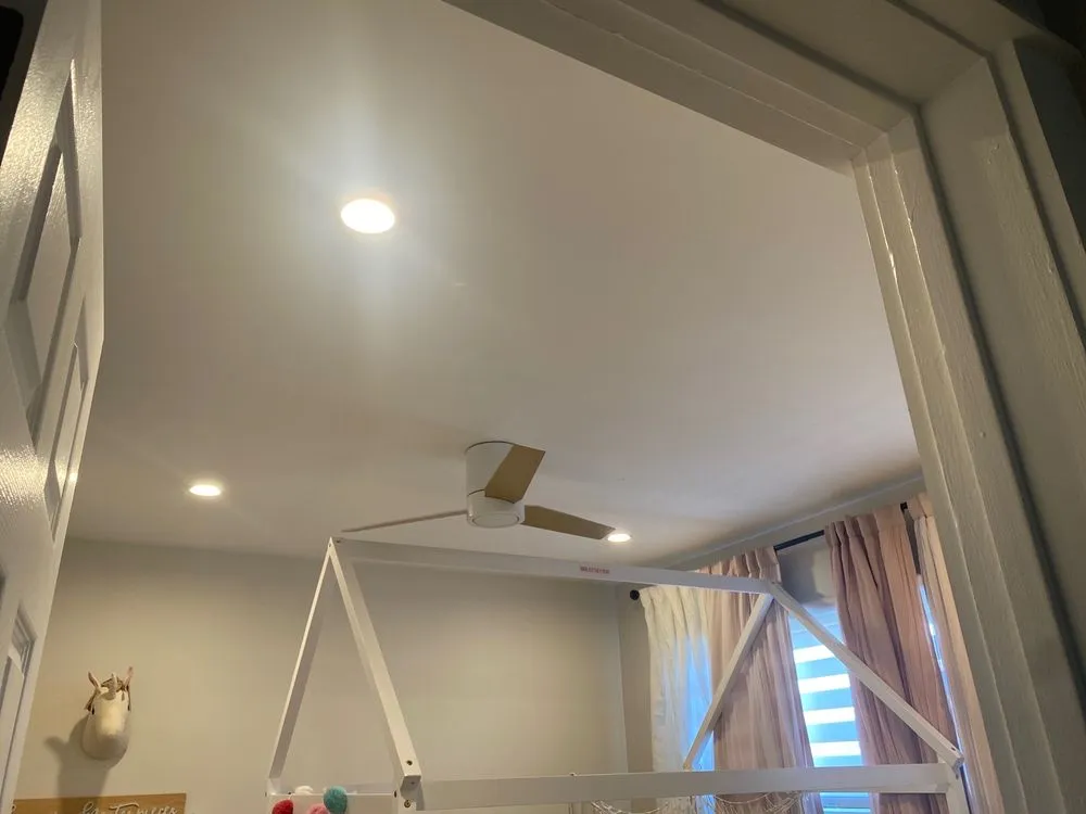Certified outlet and switch repair service in Studio City, CA - AC Electric
