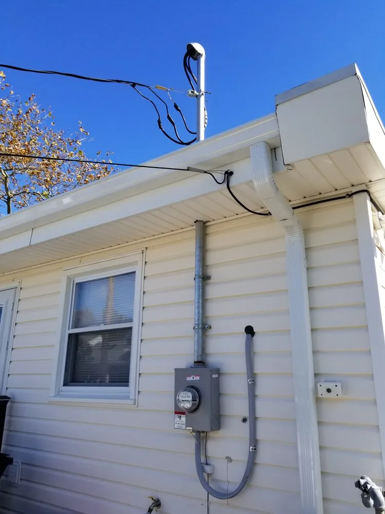 Affordable electrician providing circuit breaker repair in Del Haven, NJ - A/C Electrical Maintenance and Construction