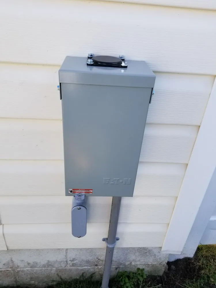 Affordable outlet and switch repair service in Del Haven, NJ - A/C Electrical Maintenance and Construction