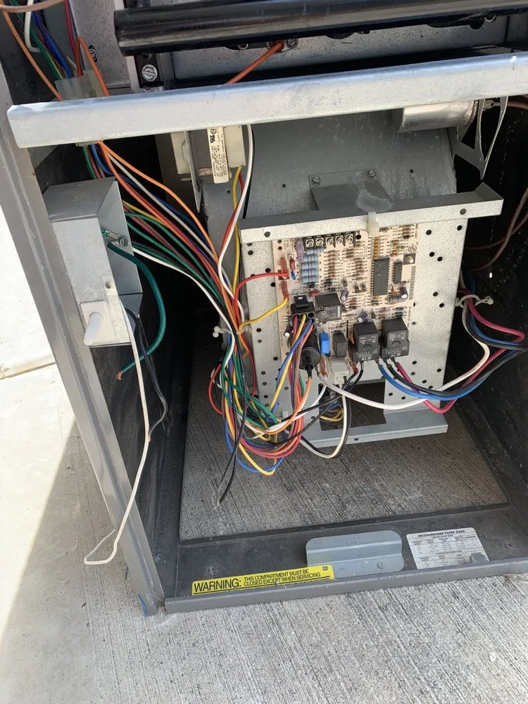 Reliable outlet and switch repair service in Porter, TX - AC Freeze Service