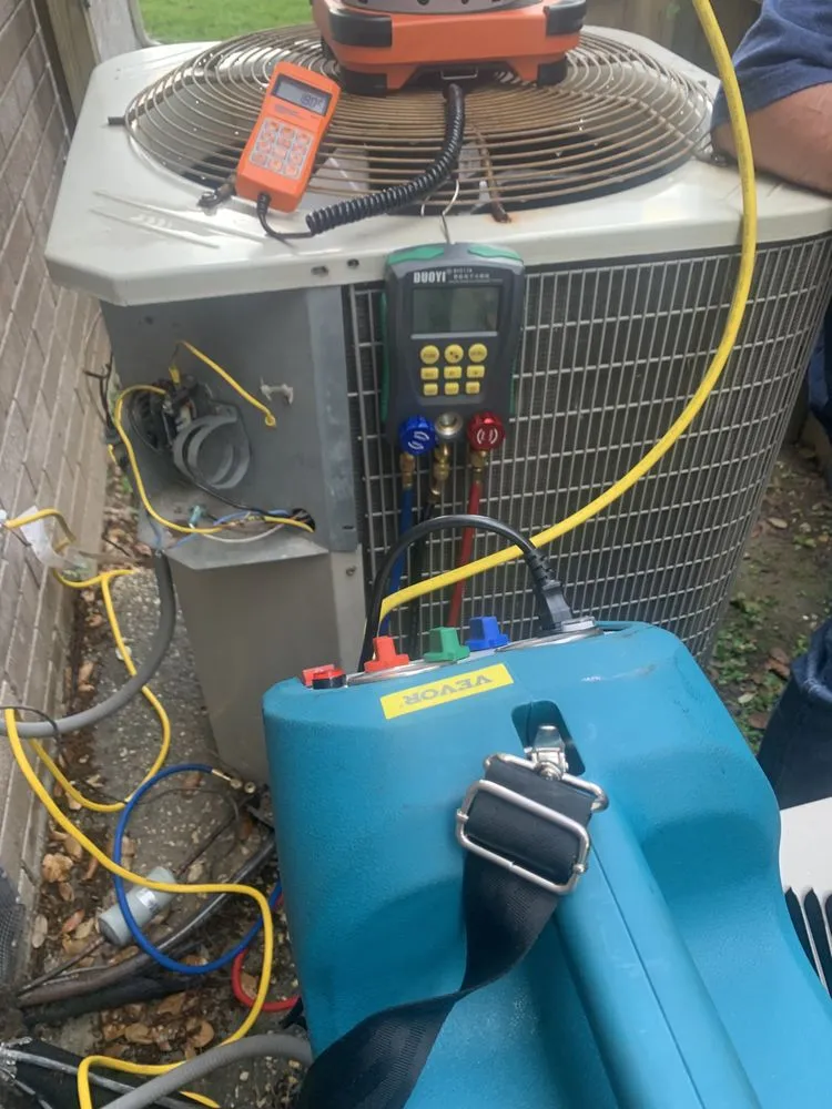 Certified circuit breaker repair experts serving Porter, TX - AC Freeze Service