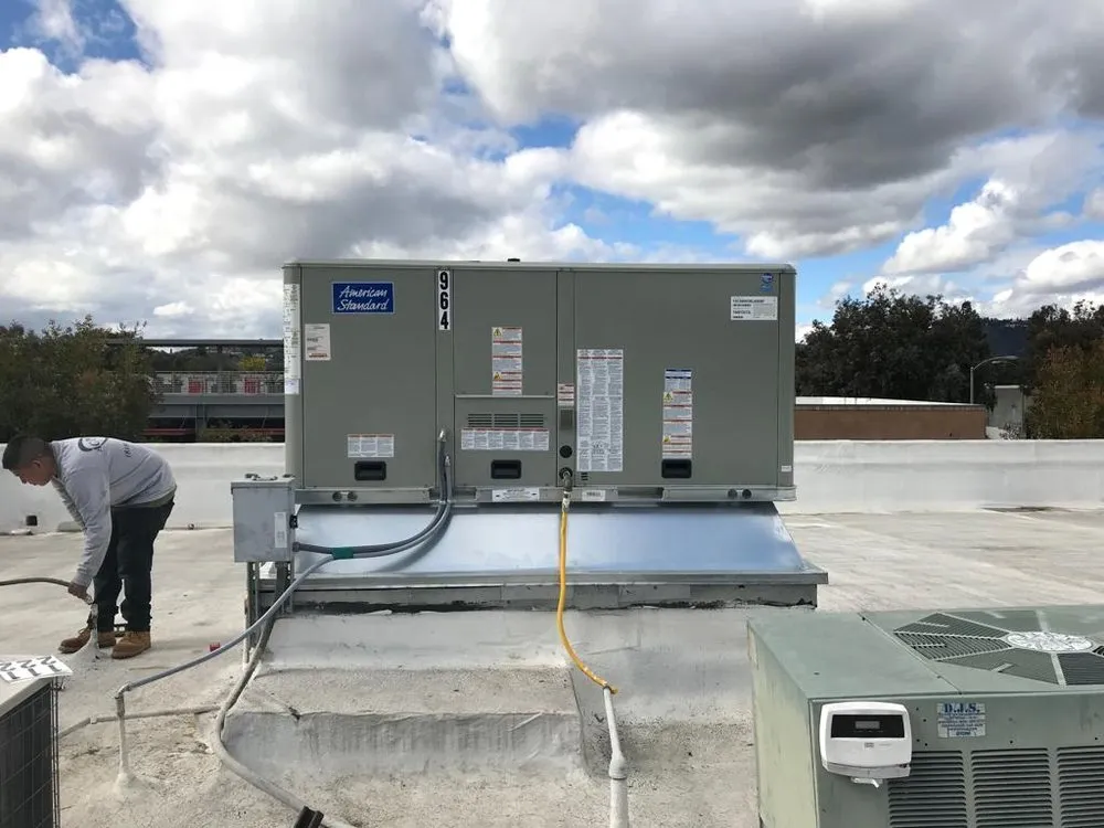 Emergency emergency electrical service experts serving Tarzana, CA - AC Pros