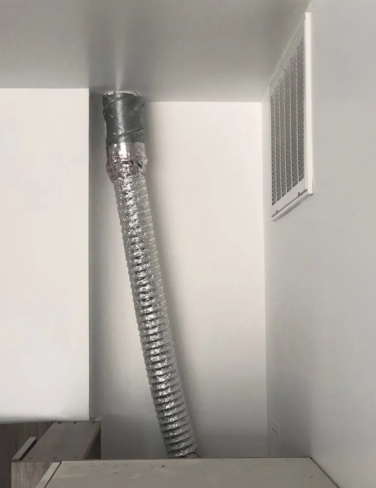 Professional electrician providing emergency electrical service in Tarzana, CA - AC Pros