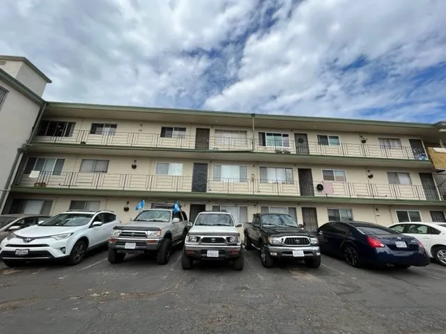 Slide of Accend Networks