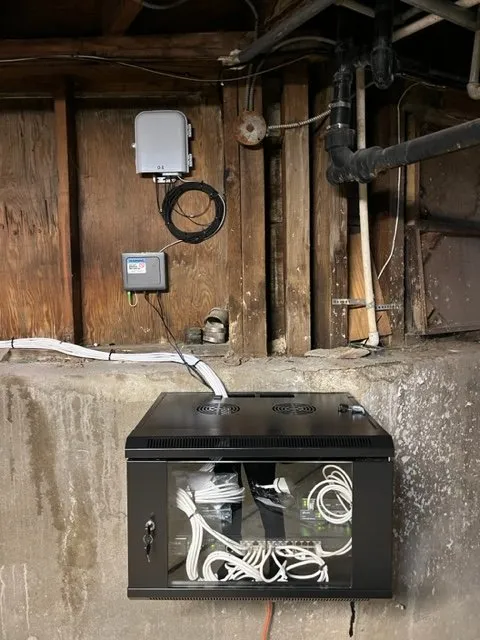 Slide of Accend Networks