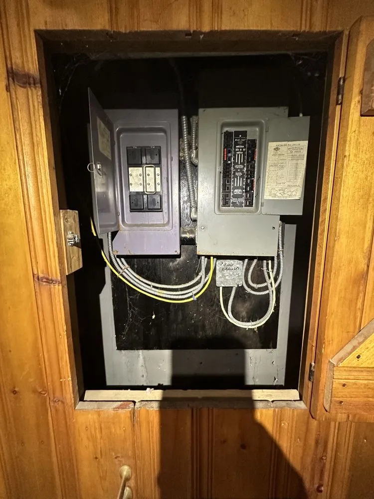 Slide of Accurate Electrical Contractors