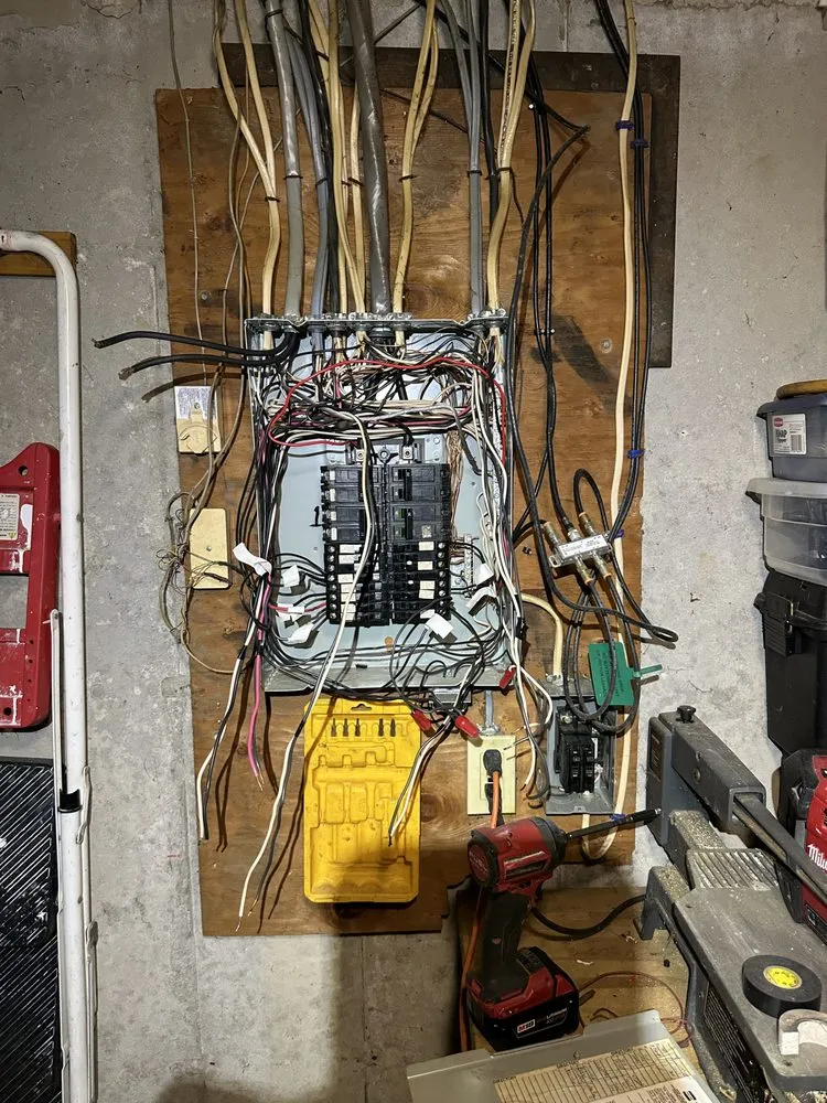 Slide of Accurate Electrical Contractors