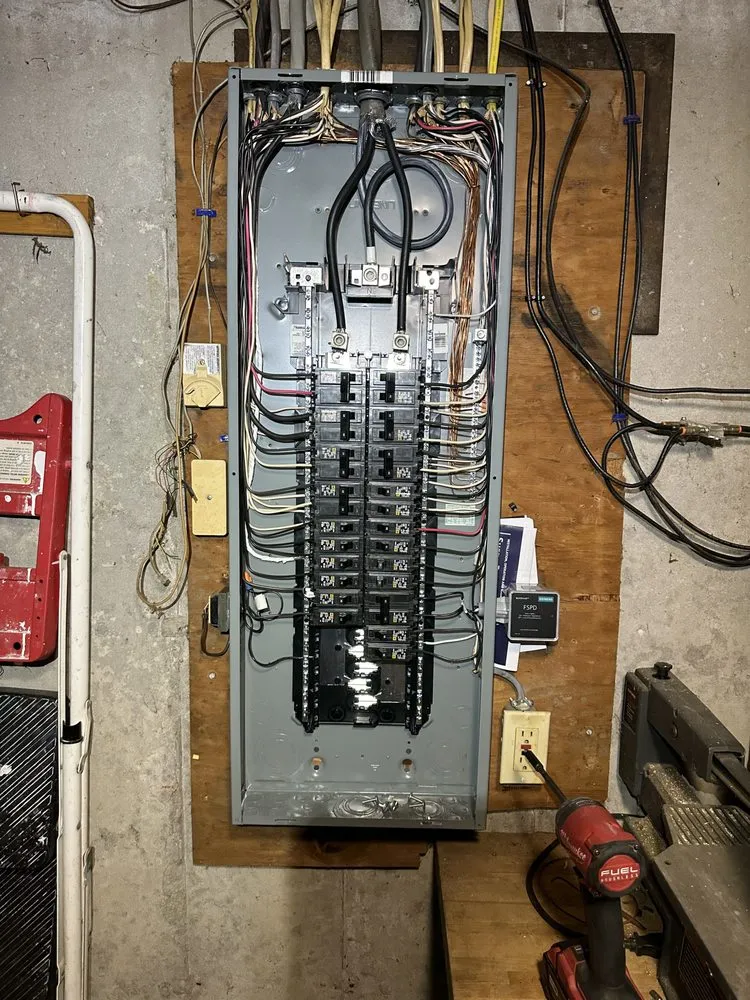 Slide of Accurate Electrical Contractors