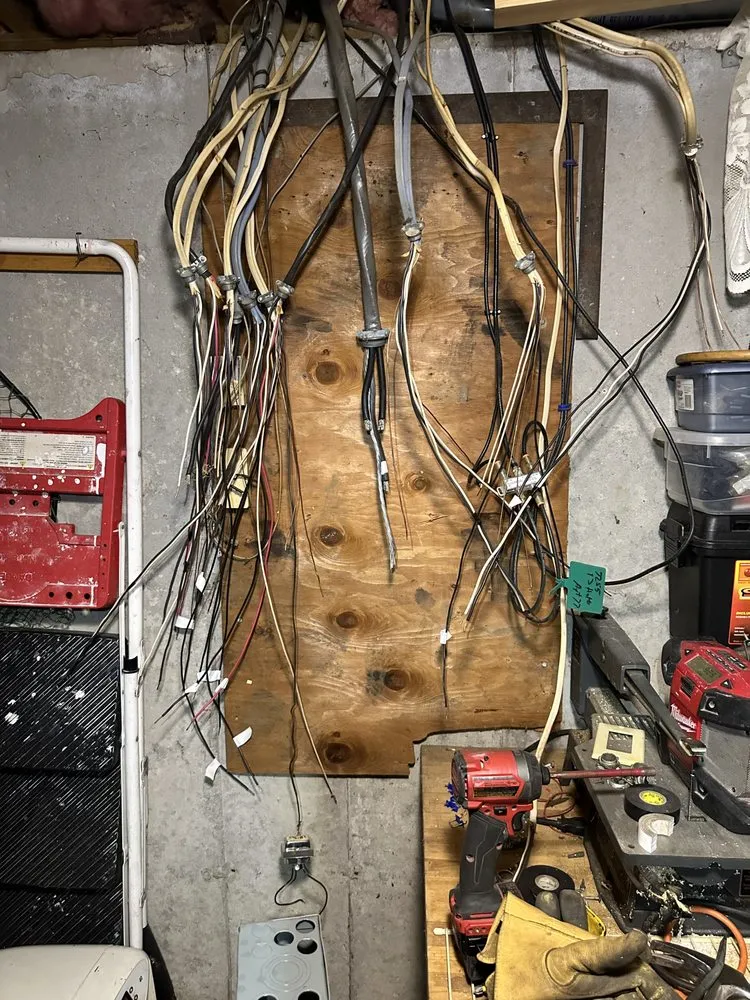 Slide of Accurate Electrical Contractors