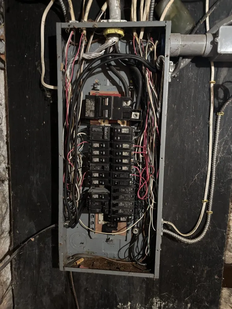 Slide of Accurate Electrical Contractors