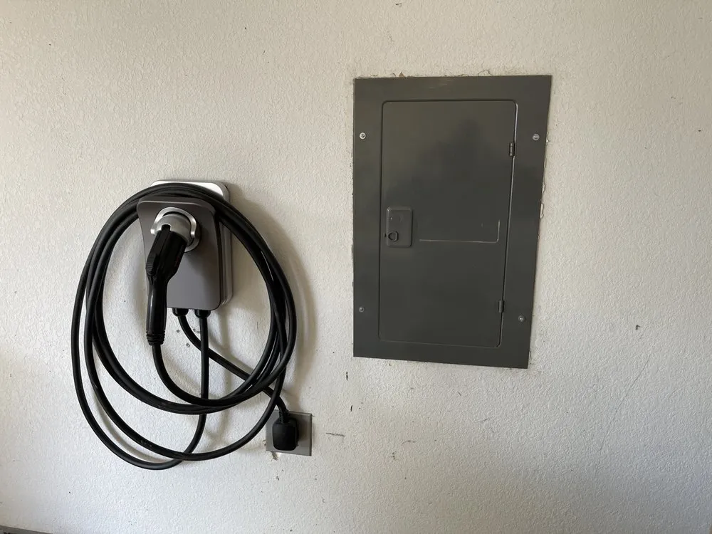 Slide of ACDC Electric