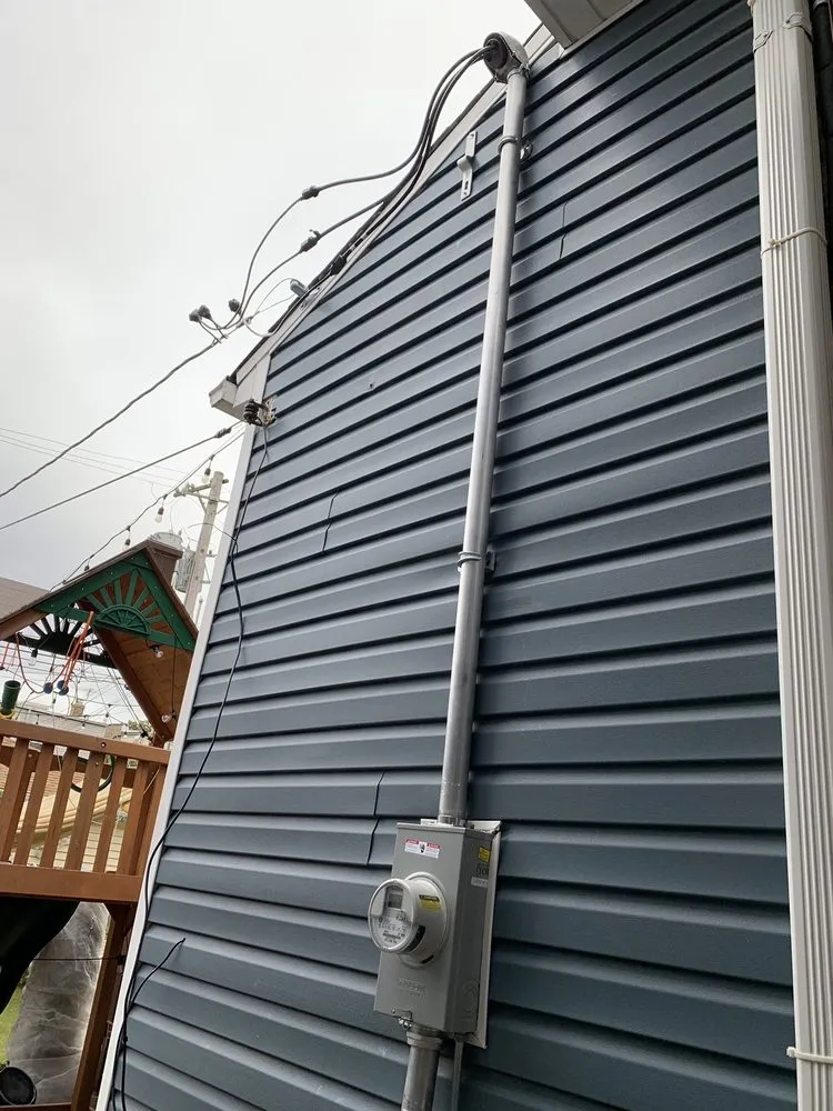 Slide of Ac/dc Electrical Construction