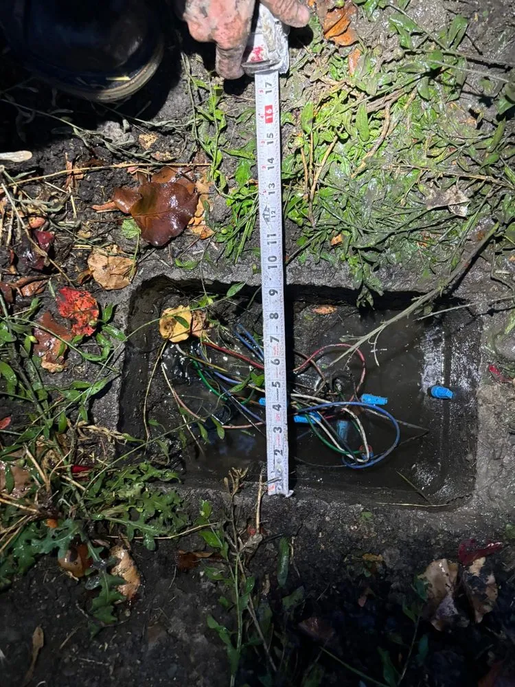 Slide of AC/DC Electrical Contractor