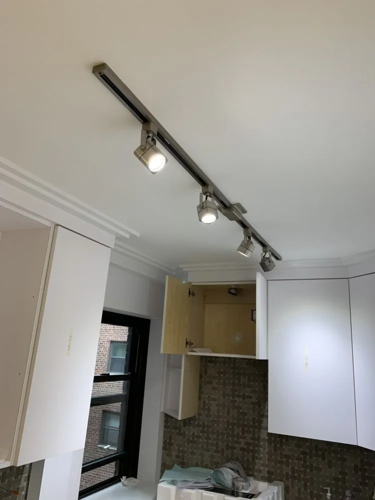 Slide of AC/DC Electricians