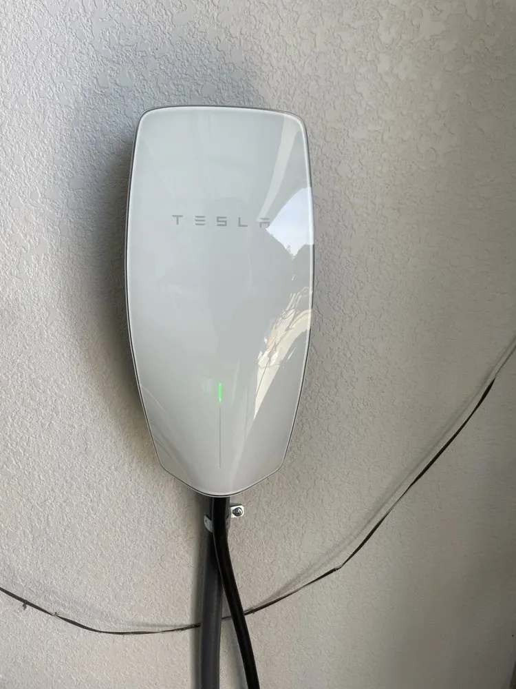 Slide of Ace 1 Electric