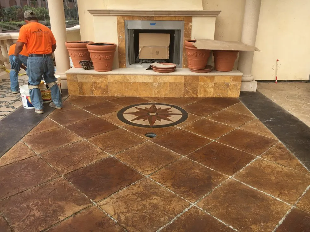 Slide of Ace Construction & Maintenance