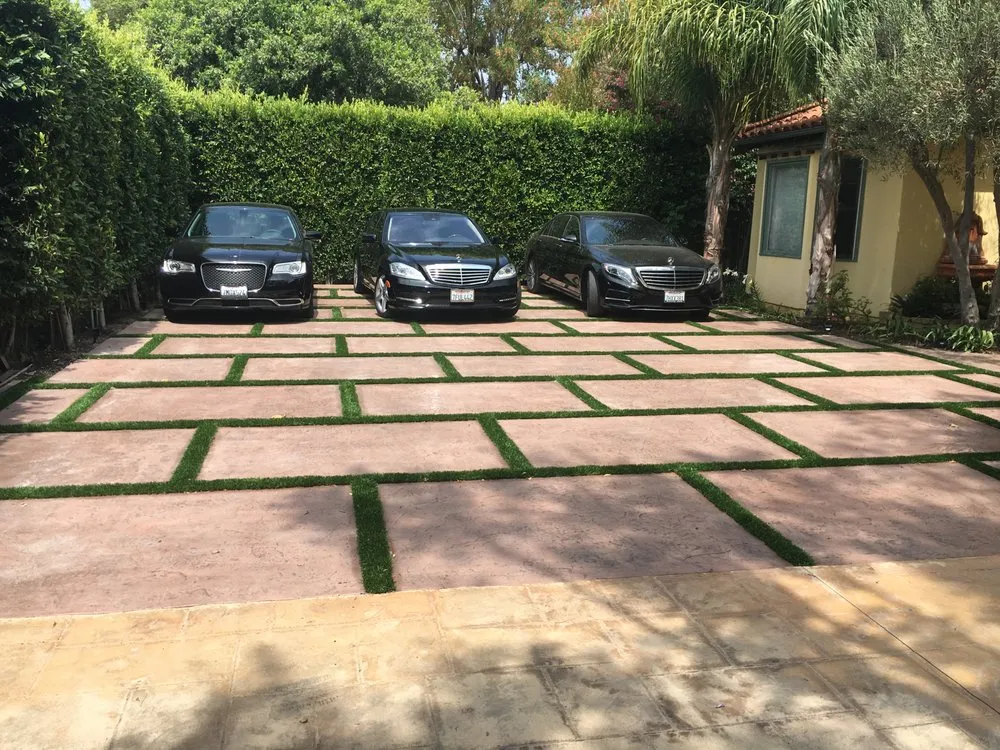 Slide of Ace Construction & Maintenance