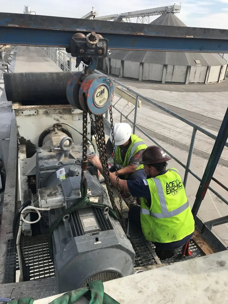 Trusted electrician providing lighting installation in ,