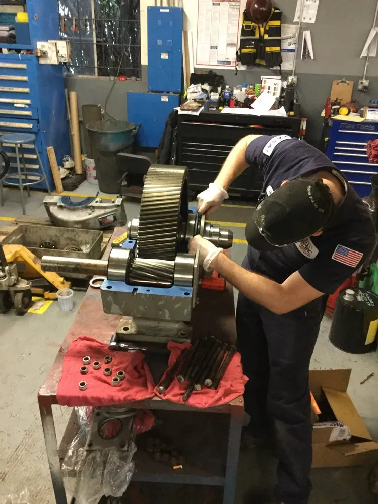 Certified electrician providing circuit breaker repair in ,