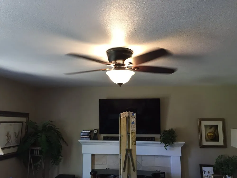 Slide of Acero Electric