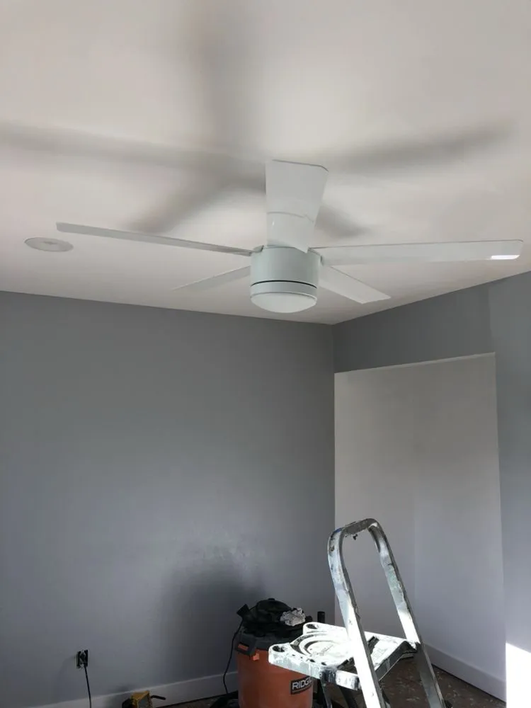 Slide of Acero Electric