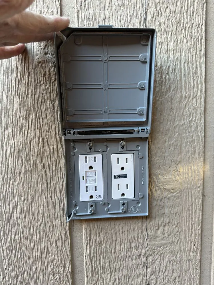 Slide of Acero Electric