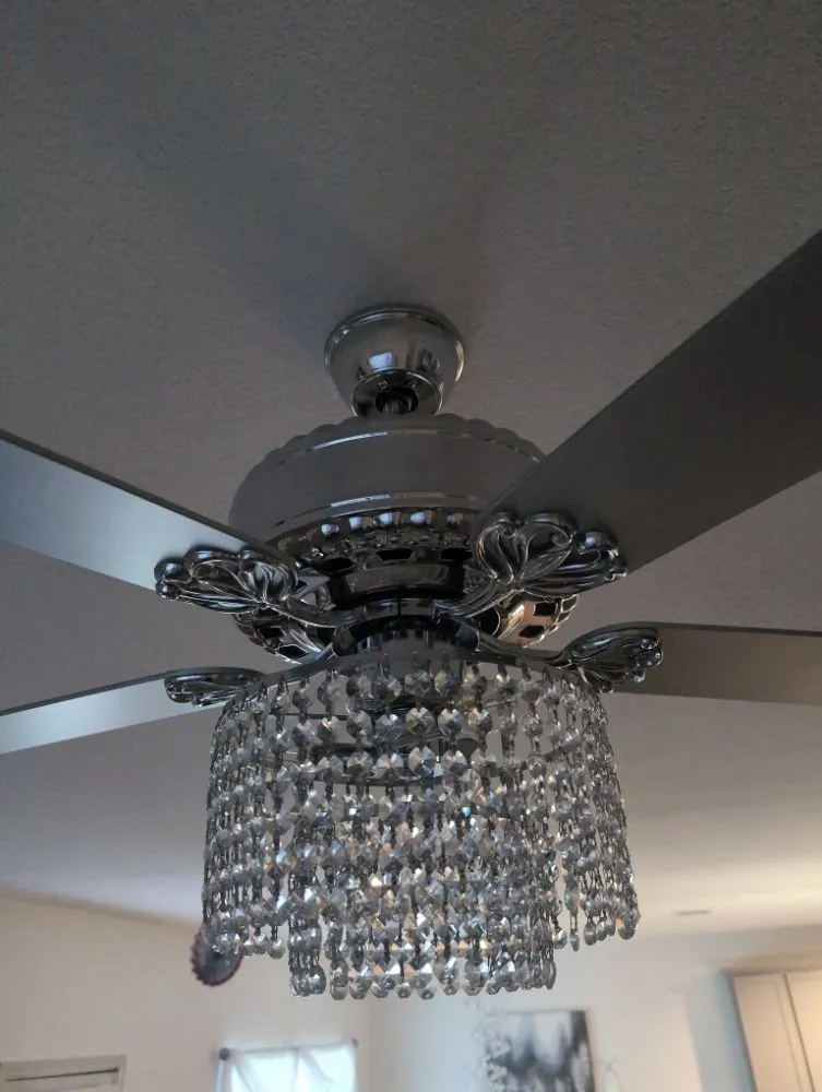 Expert electrician providing circuit breaker repair in Sugar Land,, TX - Acetroves electric