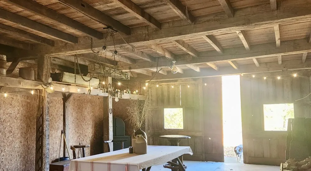 Slide of ACM Electric