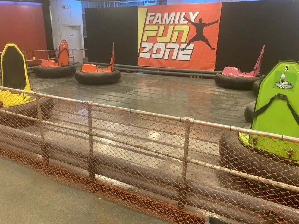 Reliable electrician providing lighting installation in ,