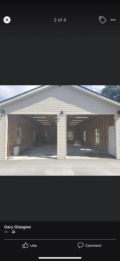 Licensed electrical service for homes in lighting installation, by