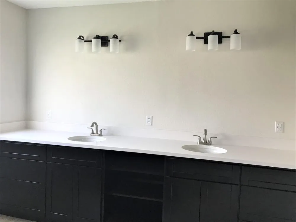 Slide of Acropolis Construction HN