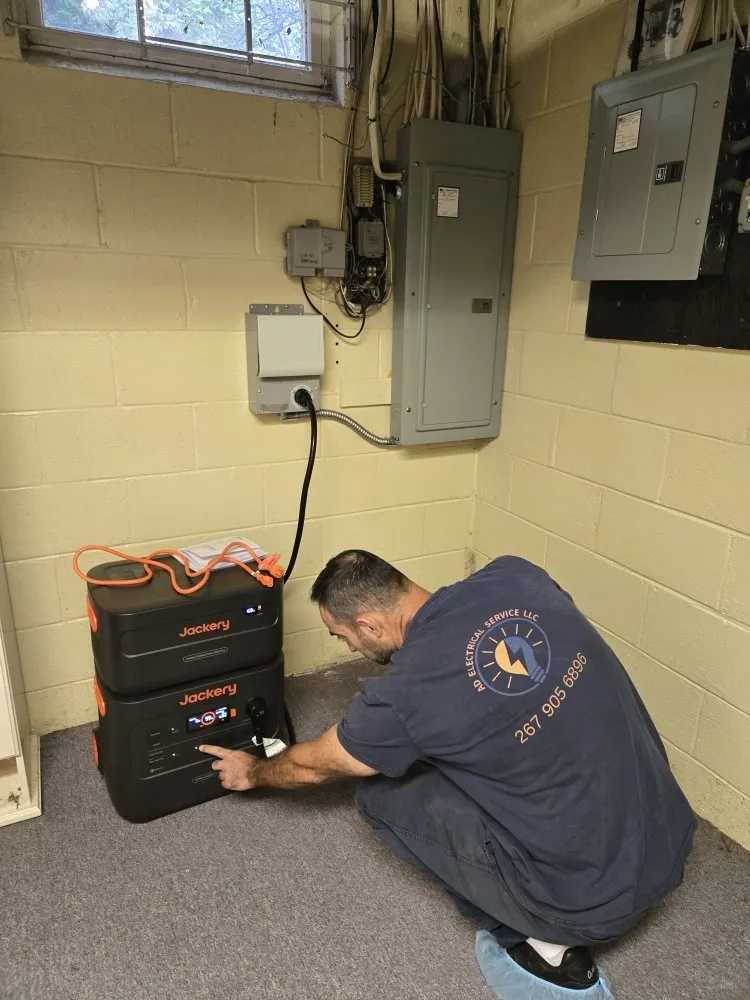 Reliable electrician providing circuit breaker repair in , 