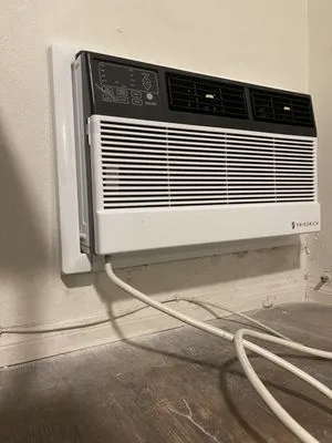 Adals Construction Logo