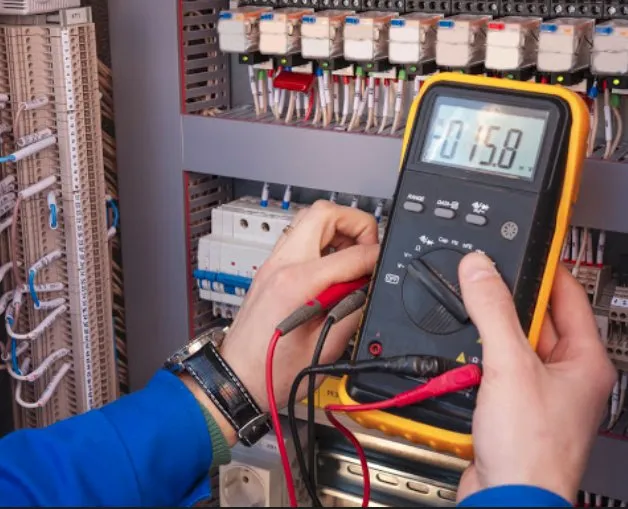 Slide of Adam Lam Electrician