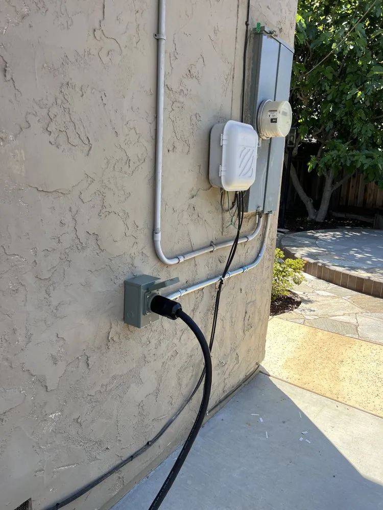 Reliable circuit breaker repair service in ,  - Adamant Service