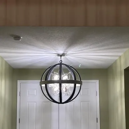 Licensed electrician providing emergency electrical service in , 