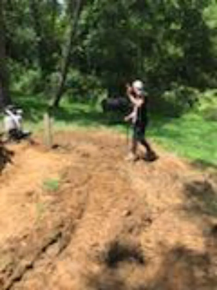 Certified electrician providing electrical repair in , 