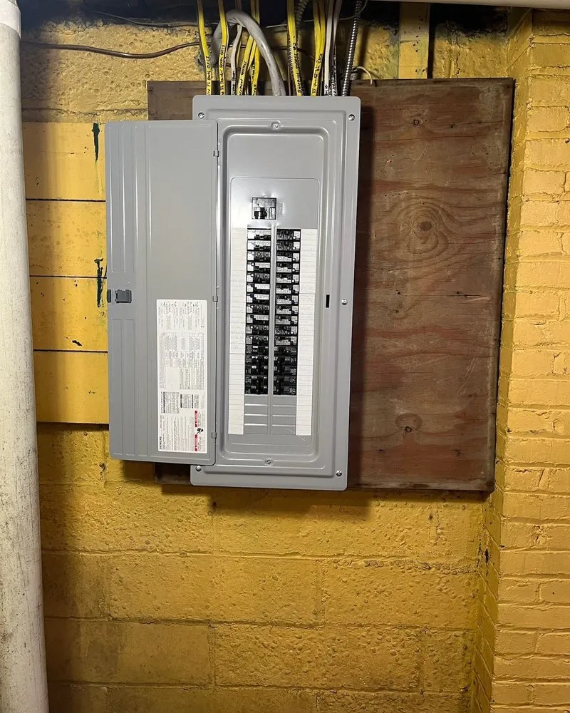Licensed panel upgrade in Sunland, CA by Advance Electrical Service