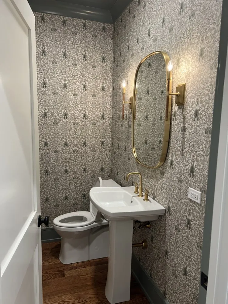 Slide of Advanced Electric Experts