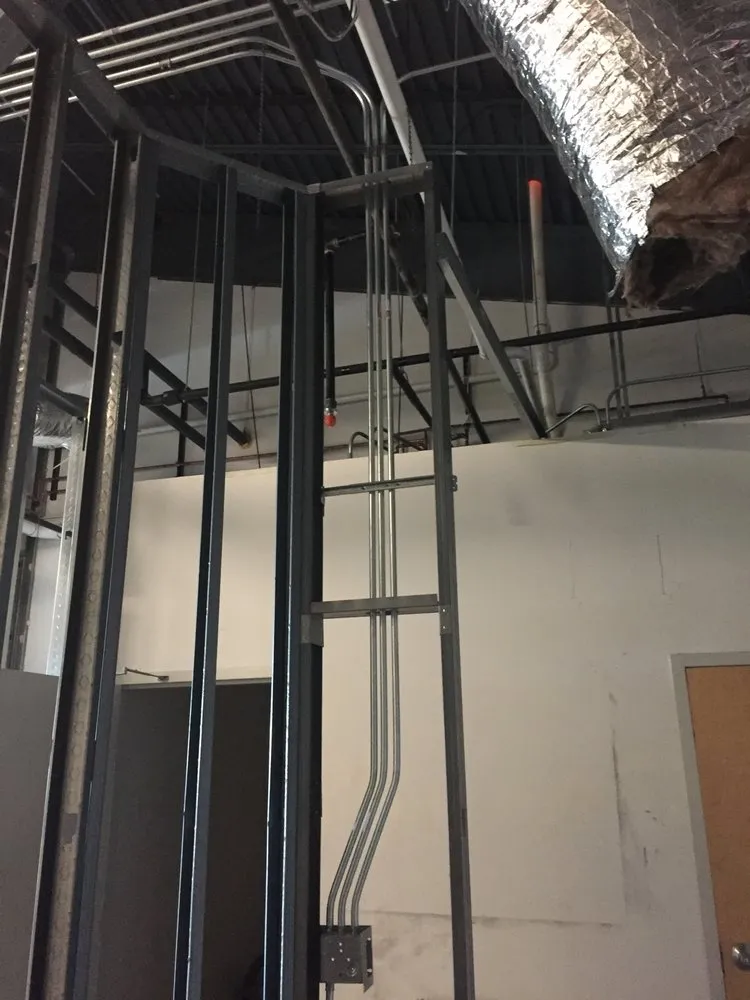 Slide of Advanced Electric Experts