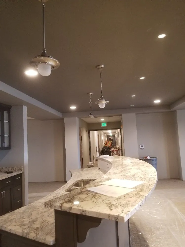 Certified electrician providing emergency electrical service in ,