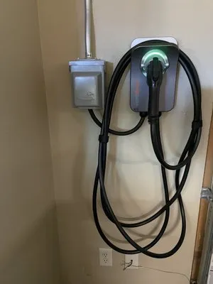 Advanced Electric Group Logo