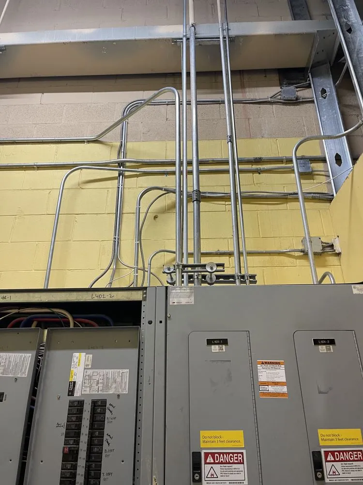 Professional emergency electrical service service in ,  - Advanced Electric USA