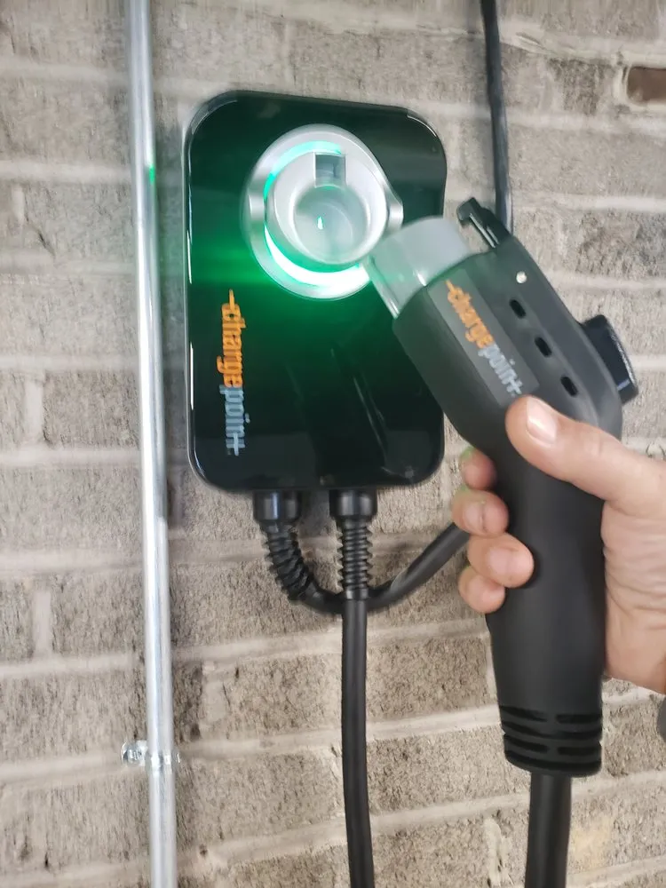 Reliable circuit breaker repair in ,  by Advanced Electrical and Energy