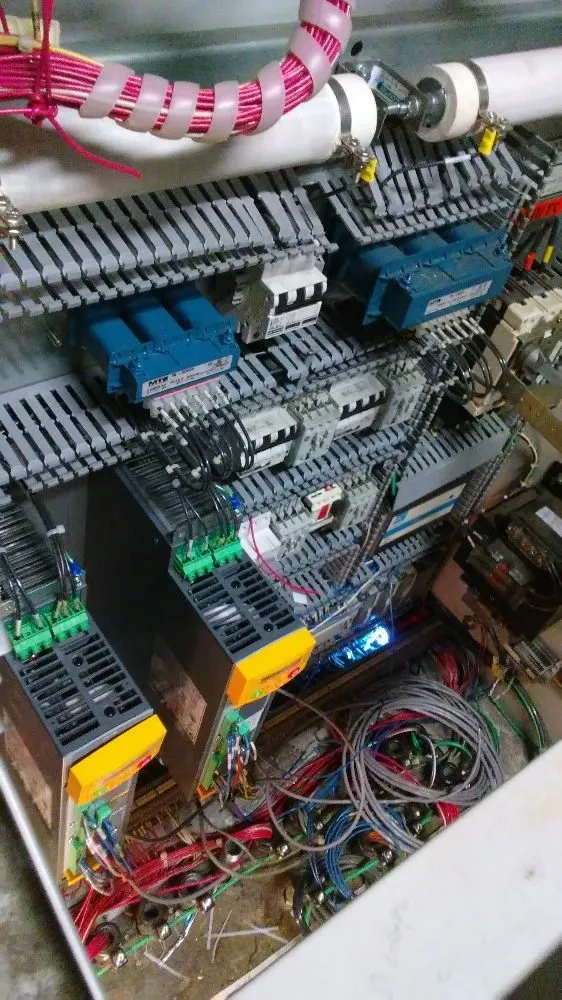 Licensed outlet and switch repair in ,  by Advanced Electrical and Energy