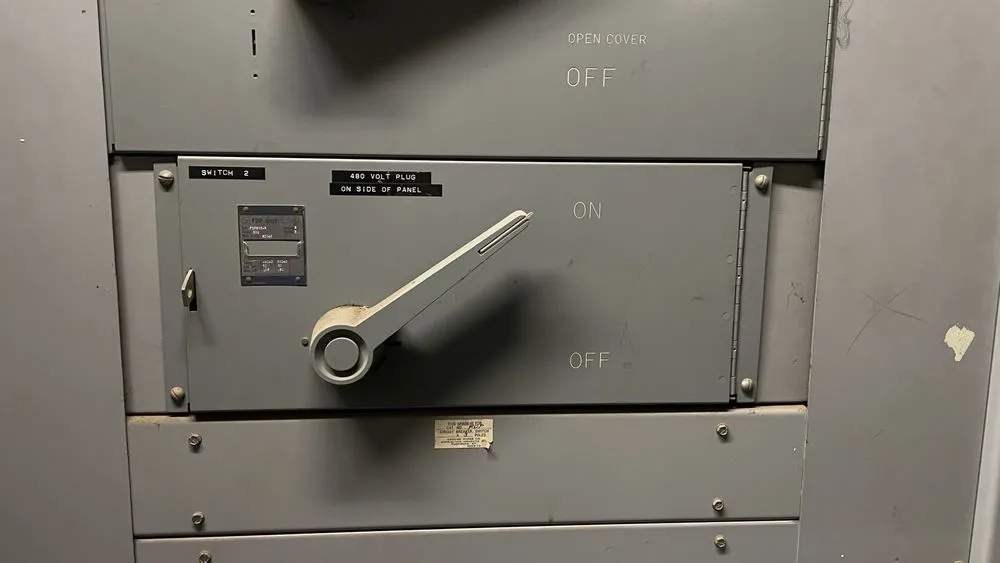 Slide of Advanced Electrical Services